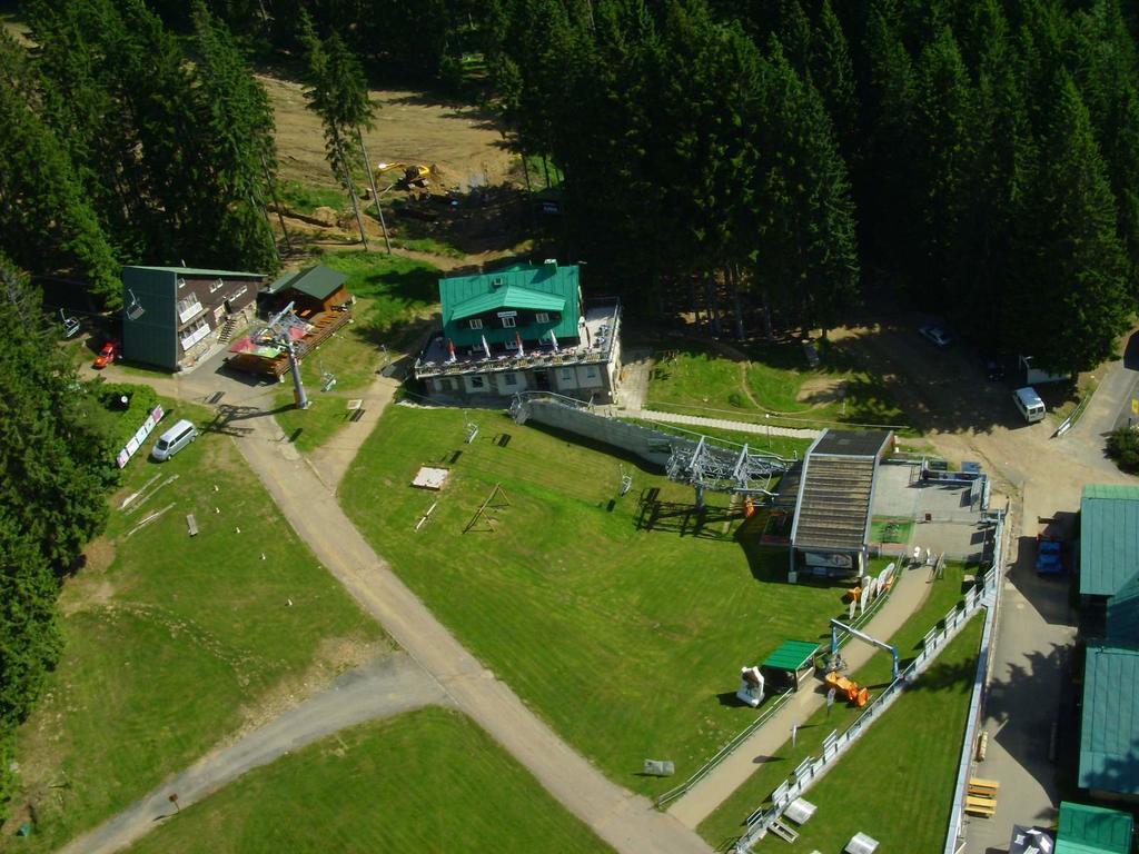 Ski & Bike Spicak Zelezna Ruda Exterior photo